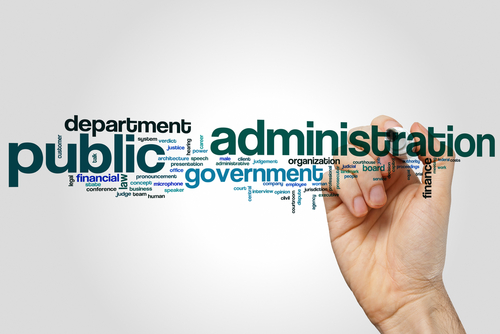 How can one earn a public administration degree?